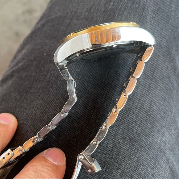 Watch - Picture 6 of 10